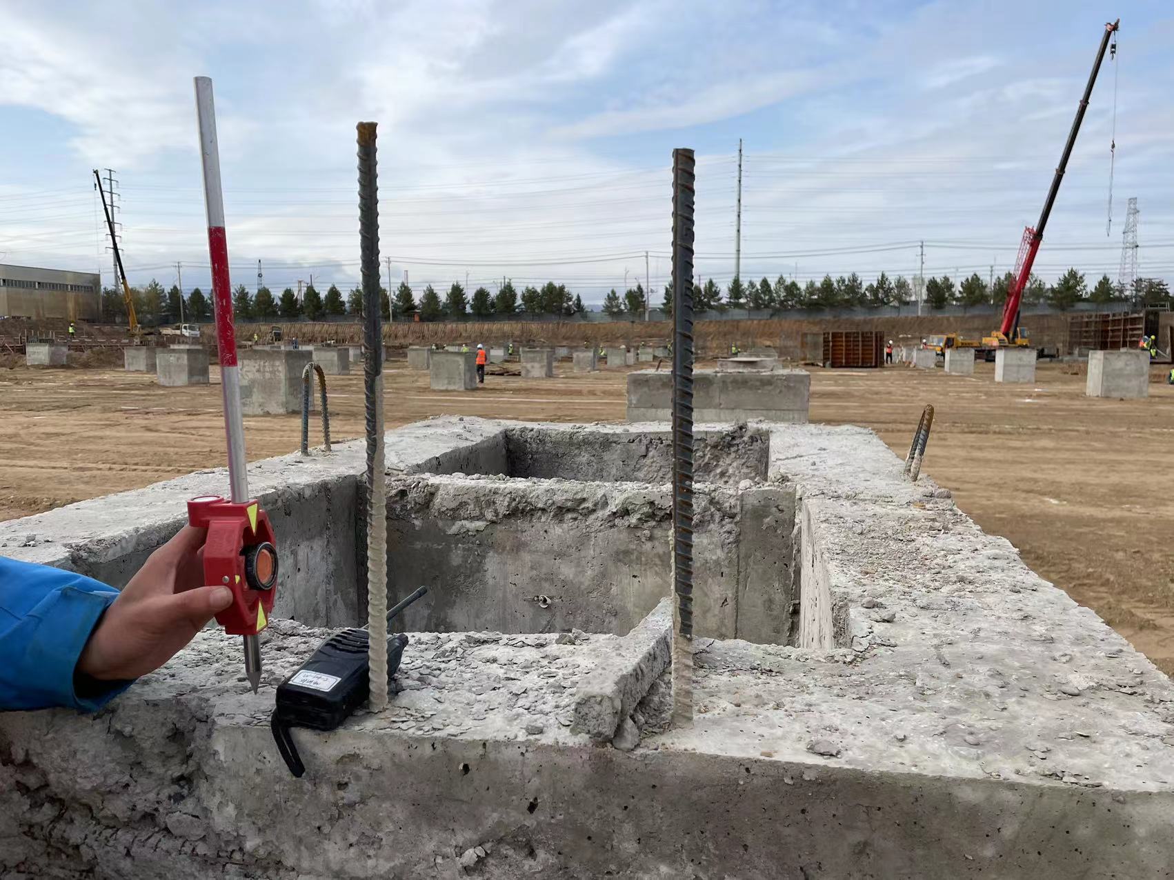 1683537806150878.jpg 放樣測量6.jpg